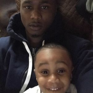 Meet your Posher, Gregory